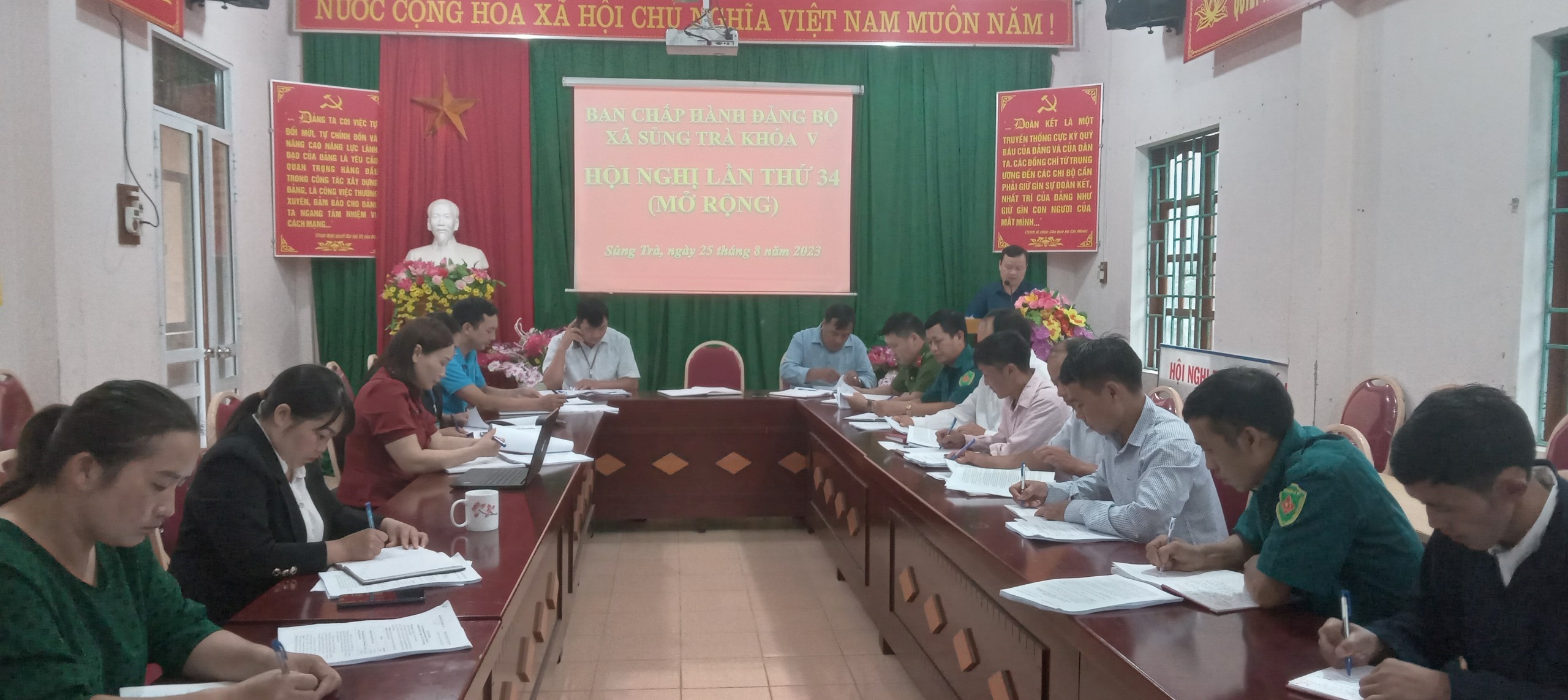 Đảng bộ xã Sủng Trà tổ chức Hội nghị Ban chấp hành lần thứ 34 (khóa V), nhiệm kỳ 2020-2025