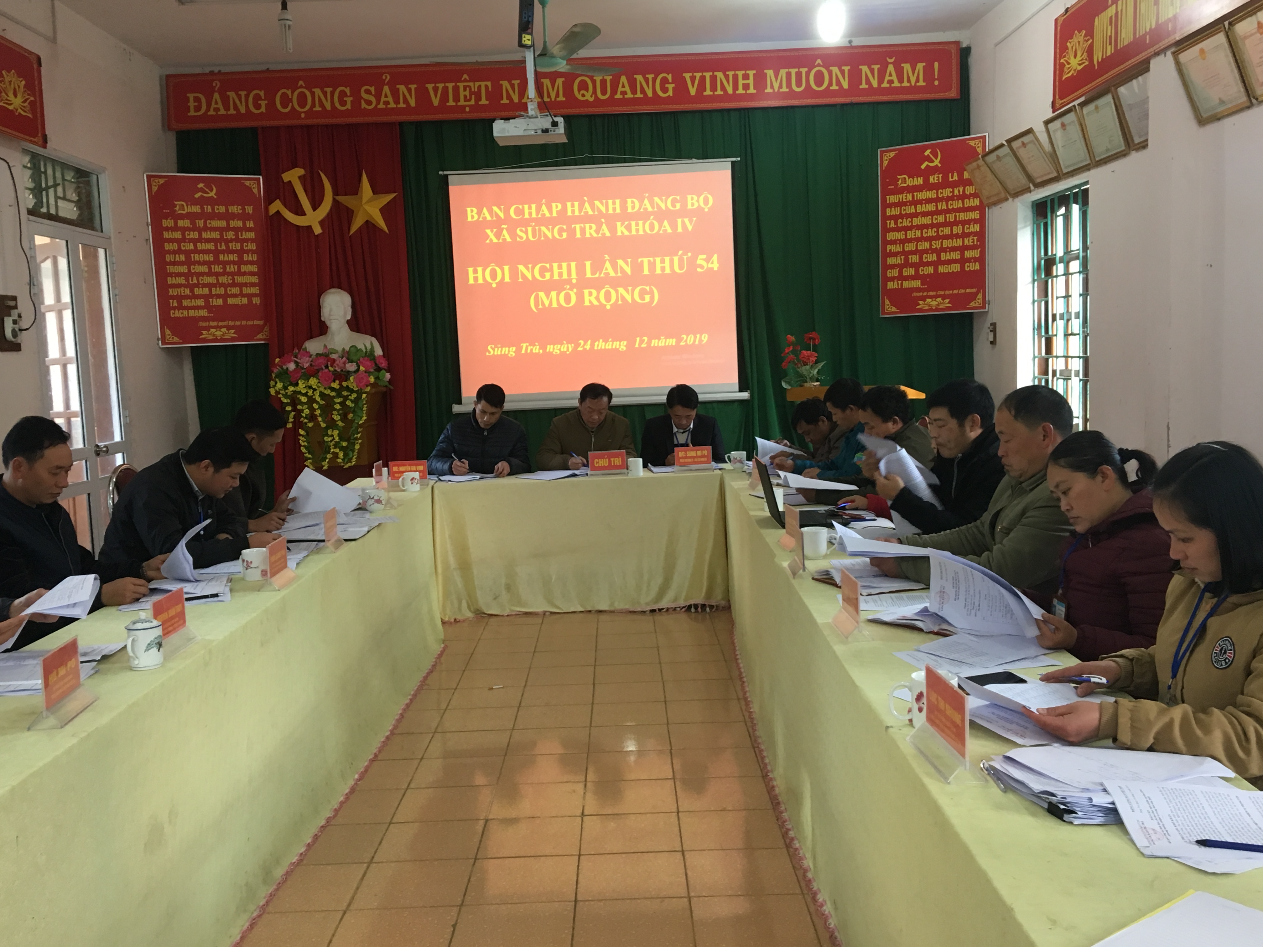Hội nghị Ban chấp hành Đảng bộ xã Sủng Trà lần thứ 54 (mở rộng) khóa IV, nhiệm kỳ 2015 – 2020